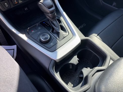 Used 2019 Toyota RAV4 XLE image 26