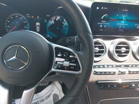 Used 2020 Mercedes-Benz GLC 300 image 18