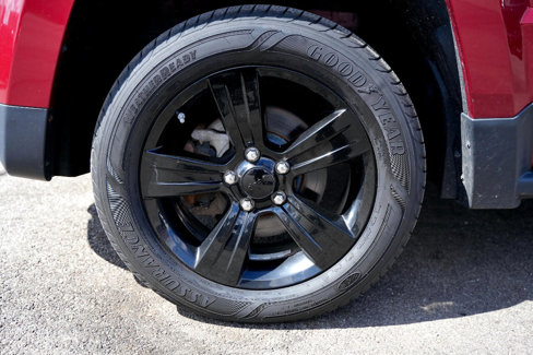 Used 2012 Jeep Patriot Latitude w/ Sun/Sound Group image 11