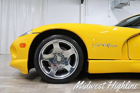 Used 2002 Dodge Viper RT/10 image 13
