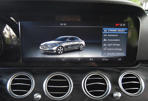 Used 2017 Mercedes-Benz E 300 4MATIC w/ Premium 1 Package image 40