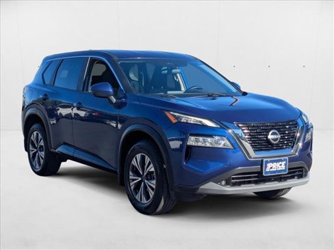Used 2023 Nissan Rogue SV image 3