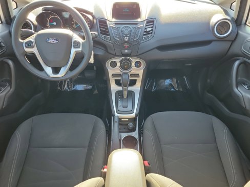 Used 2017 Ford Fiesta SE image 15