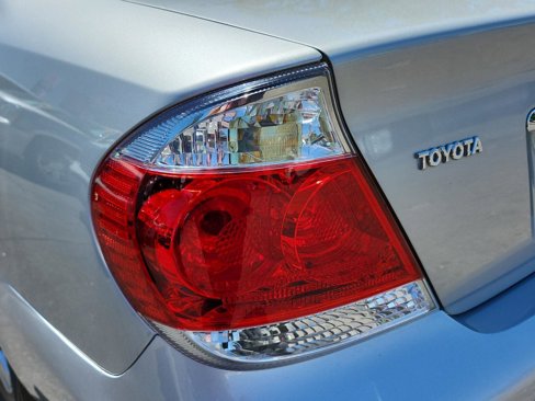 Used 2006 Toyota Camry LE image 13