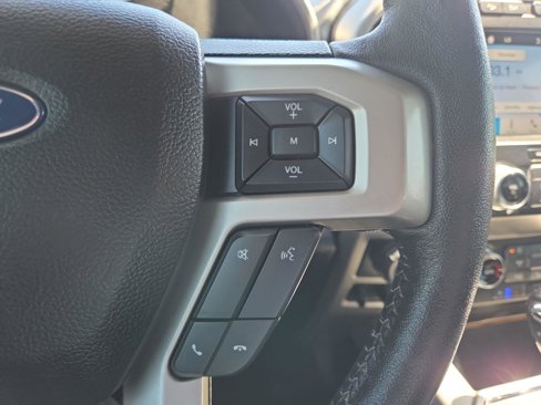 Used 2019 Ford F150 Lariat w/ Equipment Group 502A Luxury image 26