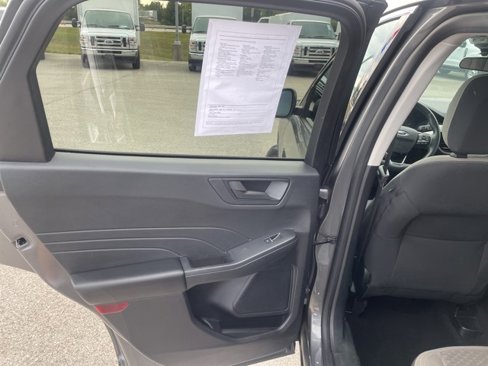 Used 2022 Ford Escape SE w/ Convenience Package image 55