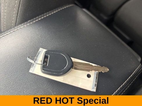 Used 2020 Mitsubishi Outlander ES image 47
