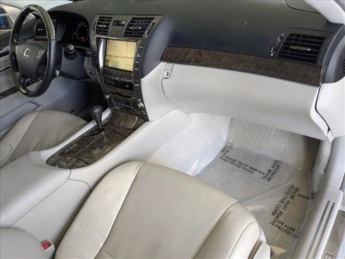 Used 2008 Lexus LS 460 image 22