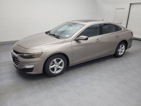 Used 2022 Chevrolet Malibu LT image 2