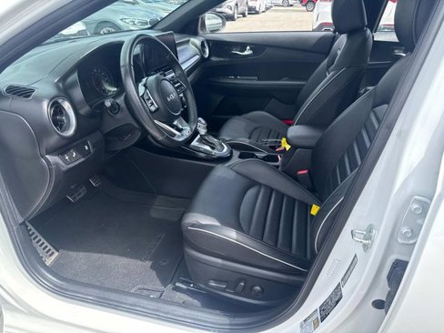 Used 2022 Kia Forte GT-Line w/ GT-Line Premium Package image 19