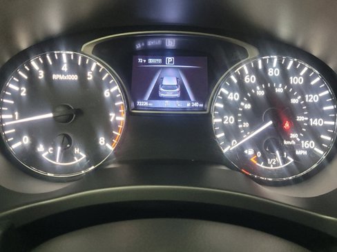 Used 2020 Nissan Pathfinder SL image 23