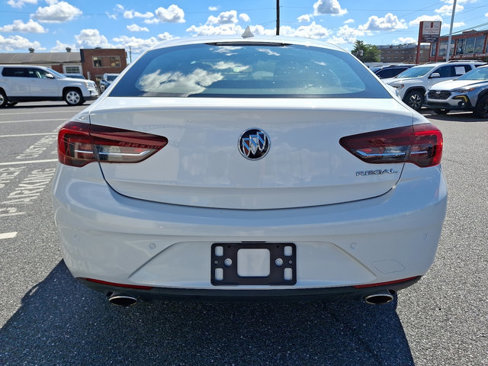 Used 2020 Buick Regal Avenir w/ Driver Confidence Package II image 6