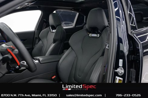 Used 2025 BMW M5 image 33