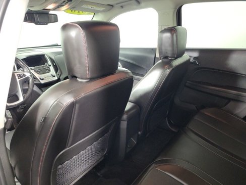 Used 2016 Chevrolet Equinox LTZ w/ Enhanced Convenience Package image 22