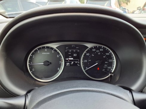 New 2025 Nissan Kicks Play S image 12