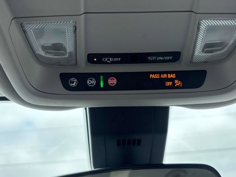 Used 2020 Chevrolet Equinox LS image 28