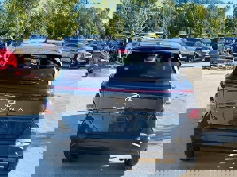 Certified 2024 Hyundai Kona SEL image 11