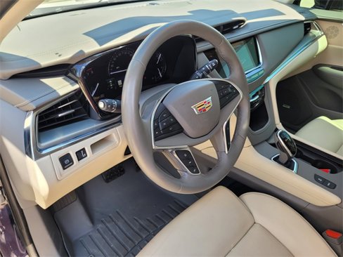 Used 2017 Cadillac XT5 Premium Luxury w/ Advanced Security Package image 21