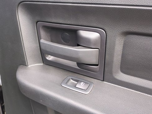 Used 2018 RAM 1500 Tradesman image 31