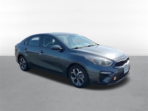 Used 2020 Kia Forte LXS image 3