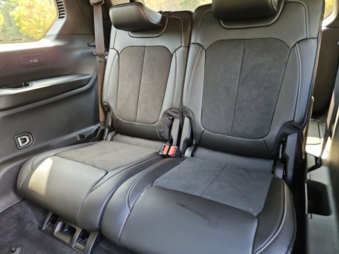 New 2025 Jeep Grand Cherokee L Altitude image 20