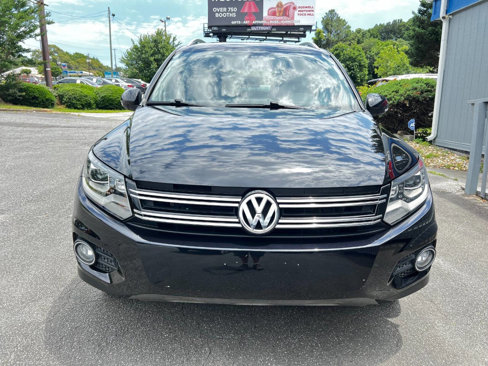 Used 2017 Volkswagen Tiguan Sport image 9