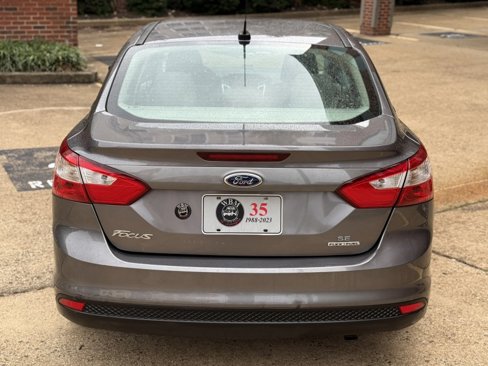 Used 2014 Ford Focus SE image 9