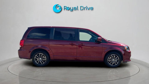 Used 2019 Dodge Grand Caravan SE image 7