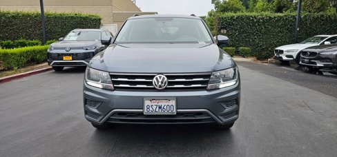 Used 2020 Volkswagen Tiguan S image 2