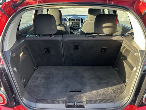 Used 2013 Chevrolet Sonic LT image 13