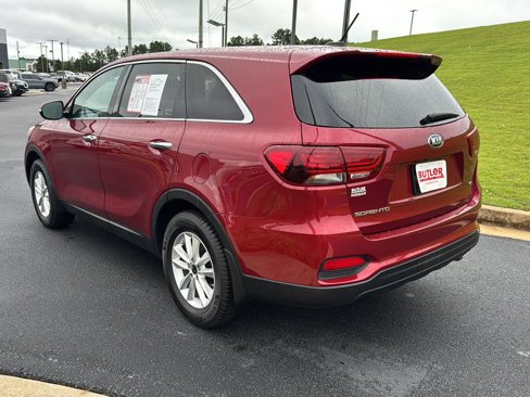 Used 2020 Kia Sorento LX image 3