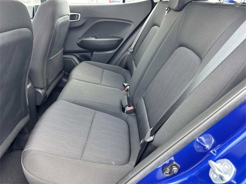 Used 2023 Hyundai Venue SE image 14