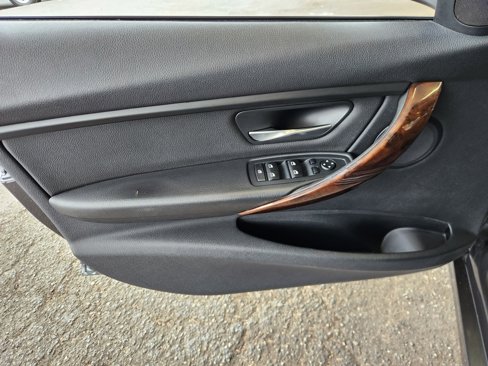 Used 2015 BMW 328i Sedan image 13