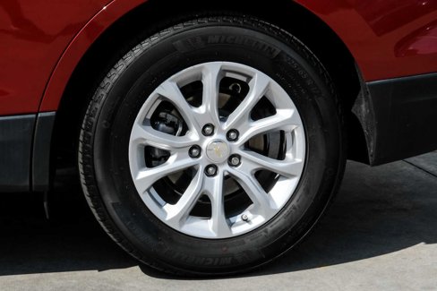 Used 2018 Chevrolet Equinox LT w/ Sun & Infotainment Package image 54