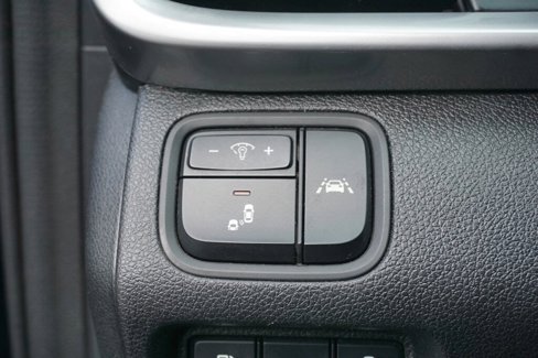 Used 2020 Kia Optima LX image 25