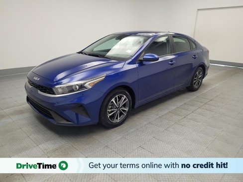 Used 2023 Kia Forte LXS image 1
