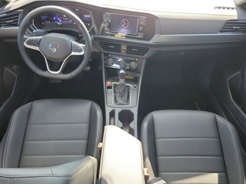 Used 2023 Volkswagen Jetta SE image 21