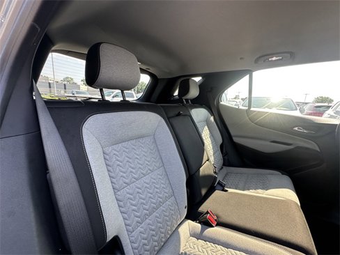 Used 2023 Chevrolet Equinox LT w/ Driver Convenience Package image 37