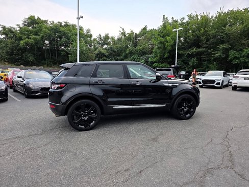 Used 2015 Land Rover Range Rover Evoque Prestige image 17