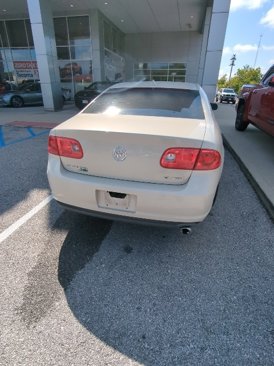 Used 2011 Buick Lucerne CX image 3