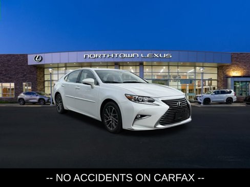 Used 2017 Lexus ES 350 image 3