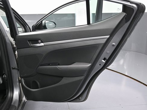 Used 2019 Hyundai Elantra SE w/ Cargo Package image 33