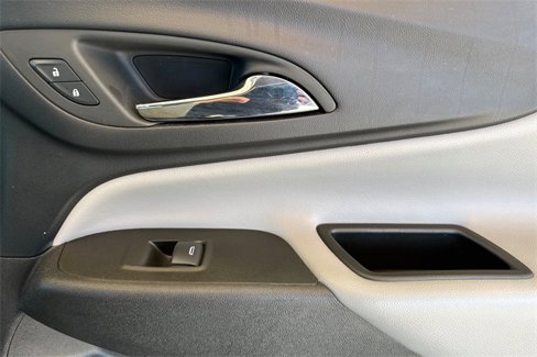 Used 2023 Chevrolet Equinox LT image 20
