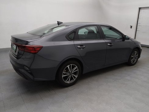Used 2023 Kia Forte LXS image 10