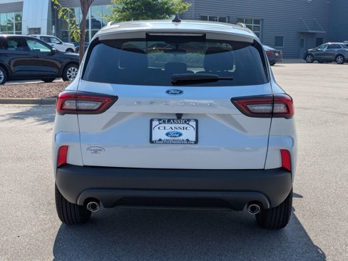 New 2025 Ford Escape ST-Line image 7