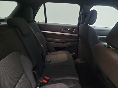 Used 2019 Ford Explorer XLT w/ Equipment Group 201A image 19