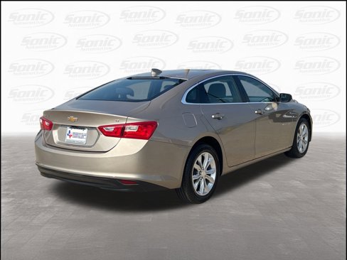 Used 2023 Chevrolet Malibu LT image 9