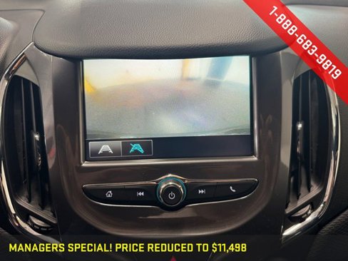 Used 2017 Chevrolet Cruze LT image 15