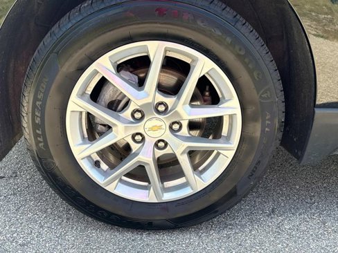 Used 2023 Chevrolet Equinox LT image 9