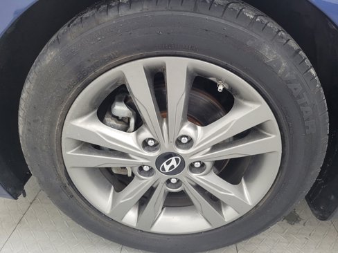 Used 2018 Hyundai Elantra SEL image 31